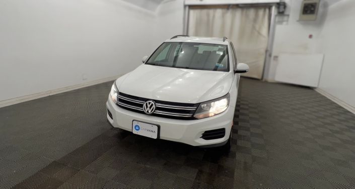 Thumbnail: 2017 Volkswagen Tiguan - 1