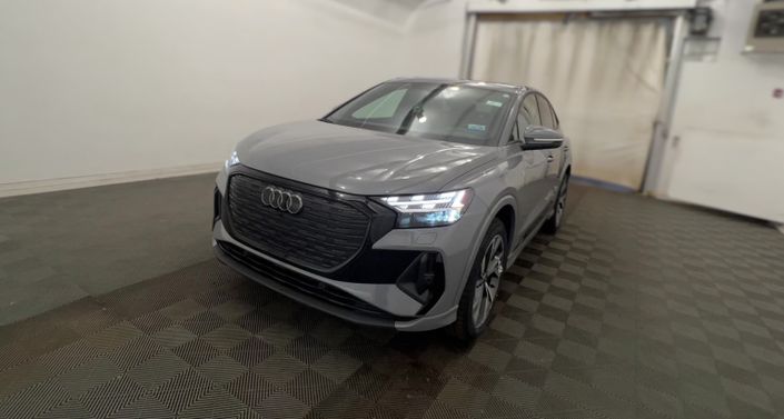 Thumbnail: 2023 Audi Q4 e-tron - 1