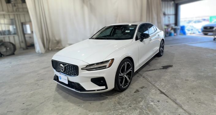 Thumbnail: 2024 Volvo S60 - 1