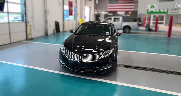 Thumbnail: 2014 Lincoln MKZ - 1