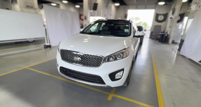 Thumbnail: 2016 Kia Sorento - 1