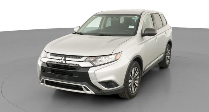 Thumbnail: 2019 Mitsubishi Outlander - 1