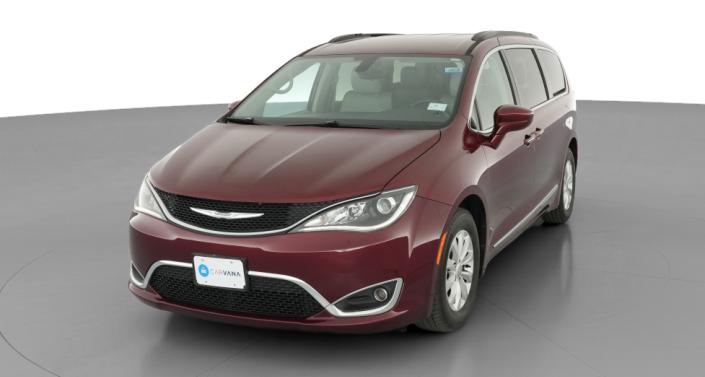 Thumbnail: 2017 Chrysler Pacifica - 1
