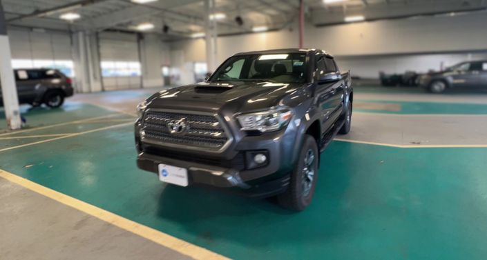 Thumbnail: 2017 Toyota Tacoma - 1