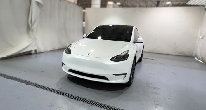 Thumbnail: 2023 Tesla Model Y - 1