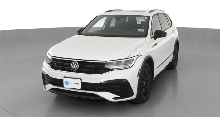 Thumbnail: 2022 Volkswagen Tiguan - 1
