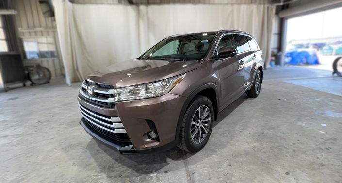 Thumbnail: 2018 Toyota Highlander - 1