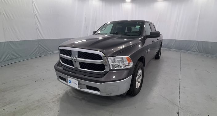 Thumbnail: 2020 RAM 1500 Classic - 1