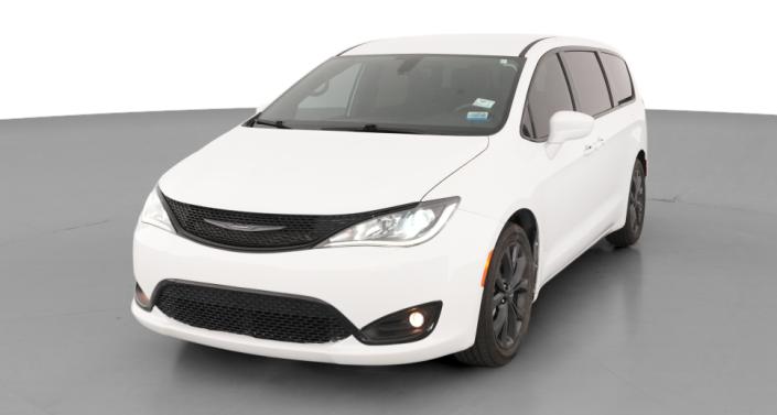 Thumbnail: 2019 Chrysler Pacifica - 1