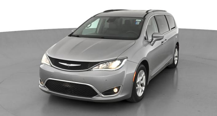 Thumbnail: 2018 Chrysler Pacifica - 1