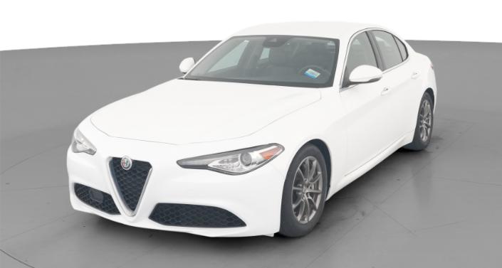 Thumbnail: 2020 Alfa Romeo Giulia - 1