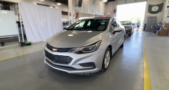 Thumbnail: 2017 Chevrolet Cruze - 1