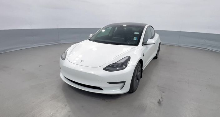 Thumbnail: 2022 Tesla Model 3 - 1