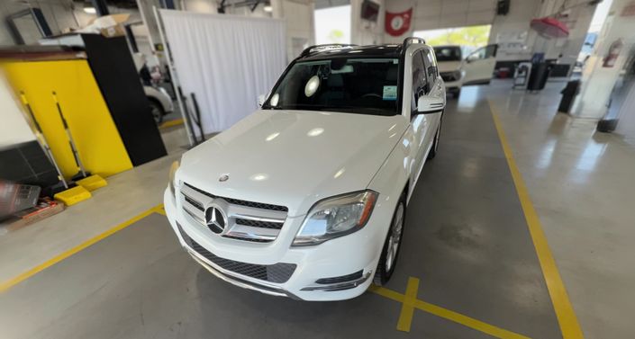 Thumbnail: 2015 Mercedes-Benz GLK - 1