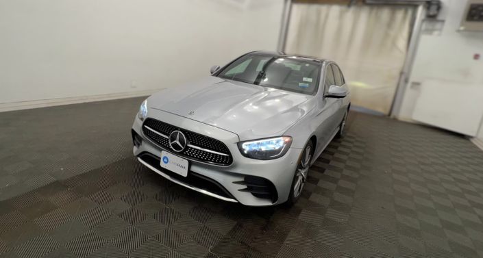 Thumbnail: 2022 Mercedes-Benz E-Class - 1