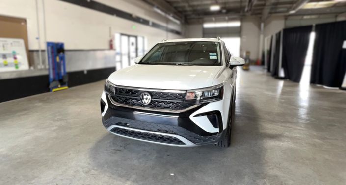 Thumbnail: 2023 Volkswagen Taos - 1