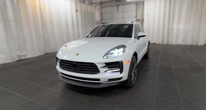 Thumbnail: 2020 Porsche Macan - 1
