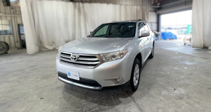 Thumbnail: 2013 Toyota Highlander - 1