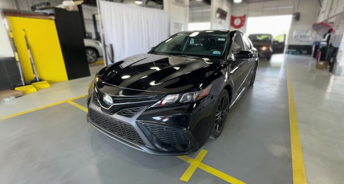 Thumbnail: 2022 Toyota Camry - 1
