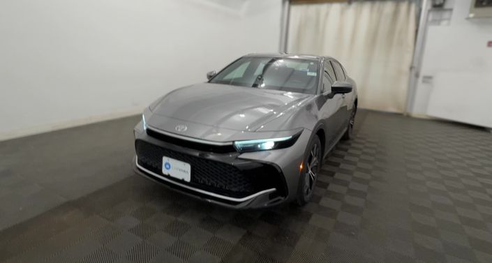 Thumbnail: 2023 Toyota Crown - 1