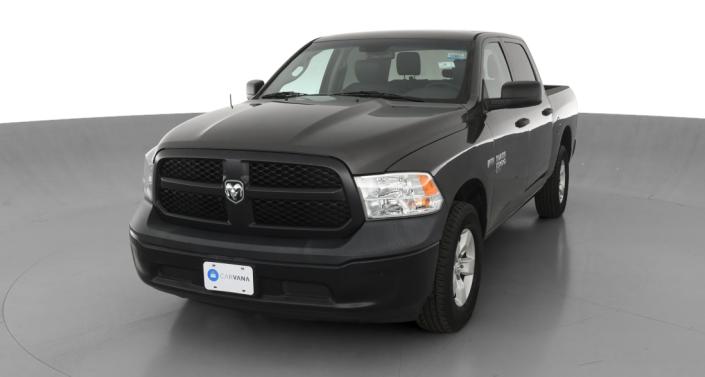 Thumbnail: 2020 RAM 1500 Classic - 1