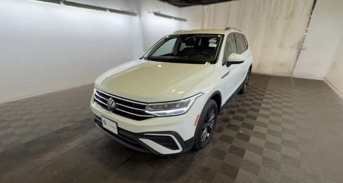 Thumbnail: 2024 Volkswagen Tiguan - 1
