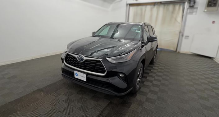 Thumbnail: 2022 Toyota Highlander - 1