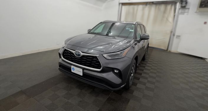 Thumbnail: 2022 Toyota Highlander - 1