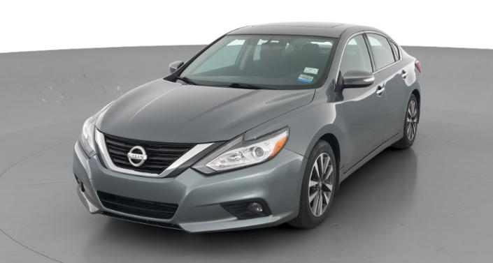 Thumbnail: 2016 Nissan Altima - 1
