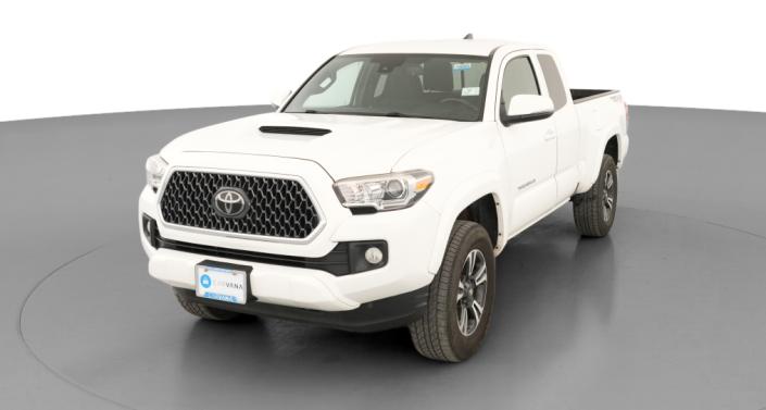 Thumbnail: 2018 Toyota Tacoma - 1