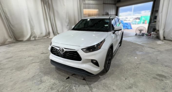 Thumbnail: 2022 Toyota Highlander - 1