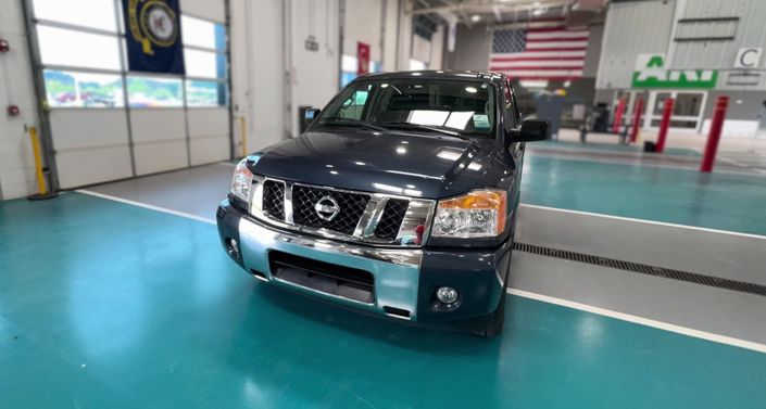 Thumbnail: 2015 Nissan Titan - 1