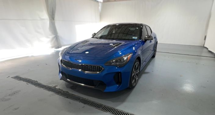 Thumbnail: 2018 Kia Stinger - 1