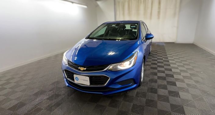 Thumbnail: 2017 Chevrolet Cruze - 1