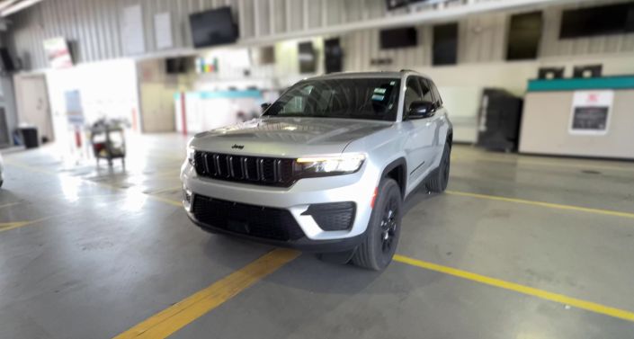 Thumbnail: 2024 Jeep Grand Cherokee - 1