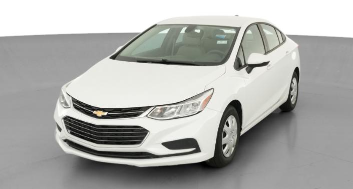 Thumbnail: 2017 Chevrolet Cruze - 1