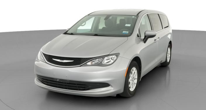 Thumbnail: 2017 Chrysler Pacifica - 1