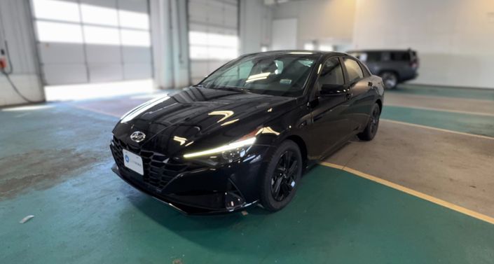 Thumbnail: 2021 Hyundai Elantra - 1