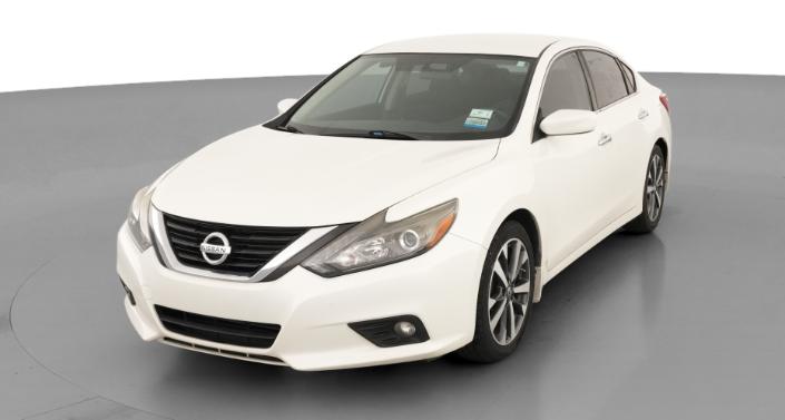Thumbnail: 2016 Nissan Altima - 1