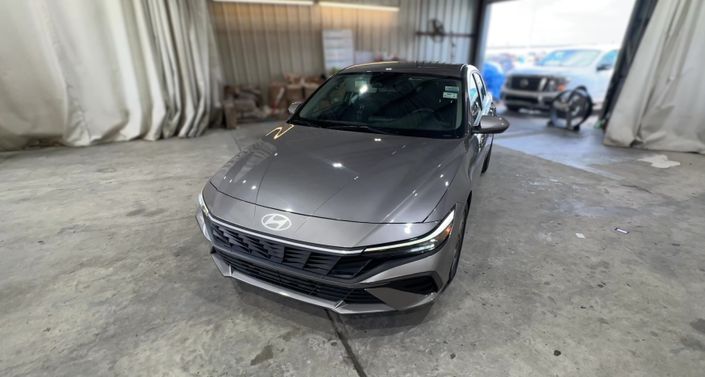 Thumbnail: 2024 Hyundai Elantra - 1