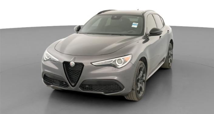 Thumbnail: 2022 Alfa Romeo Stelvio - 1