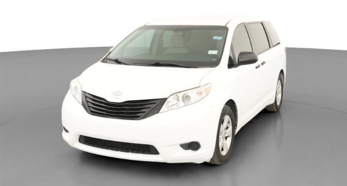 Thumbnail: 2017 Toyota Sienna - 1