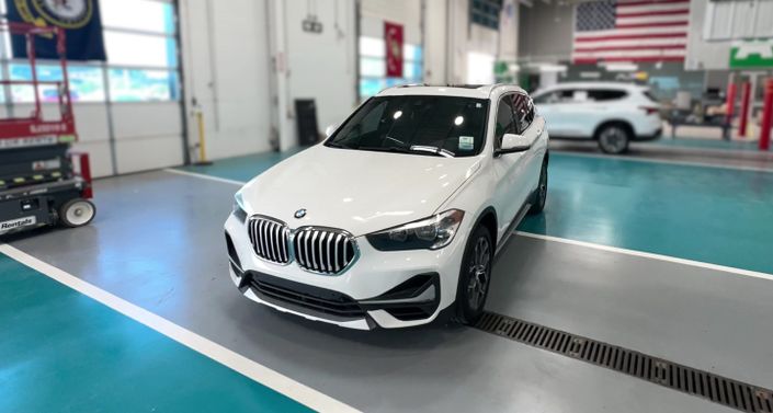 Thumbnail: 2020 BMW X1 - 1