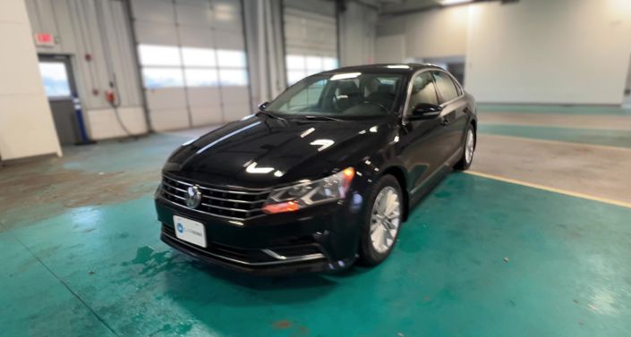 Thumbnail: 2017 Volkswagen Passat - 1
