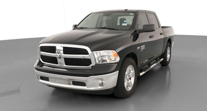 Thumbnail: 2021 RAM 1500 Classic - 1