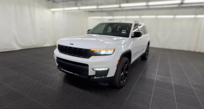 Thumbnail: 2023 Jeep Grand Cherokee L - 1
