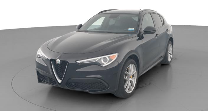 Thumbnail: 2018 Alfa Romeo Stelvio - 1