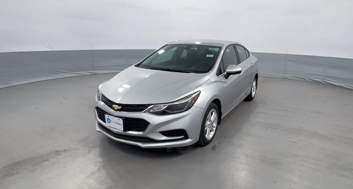 Thumbnail: 2017 Chevrolet Cruze - 1