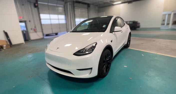 Thumbnail: 2021 Tesla Model Y - 1