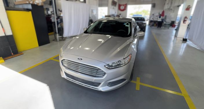 Thumbnail: 2016 Ford Fusion - 1